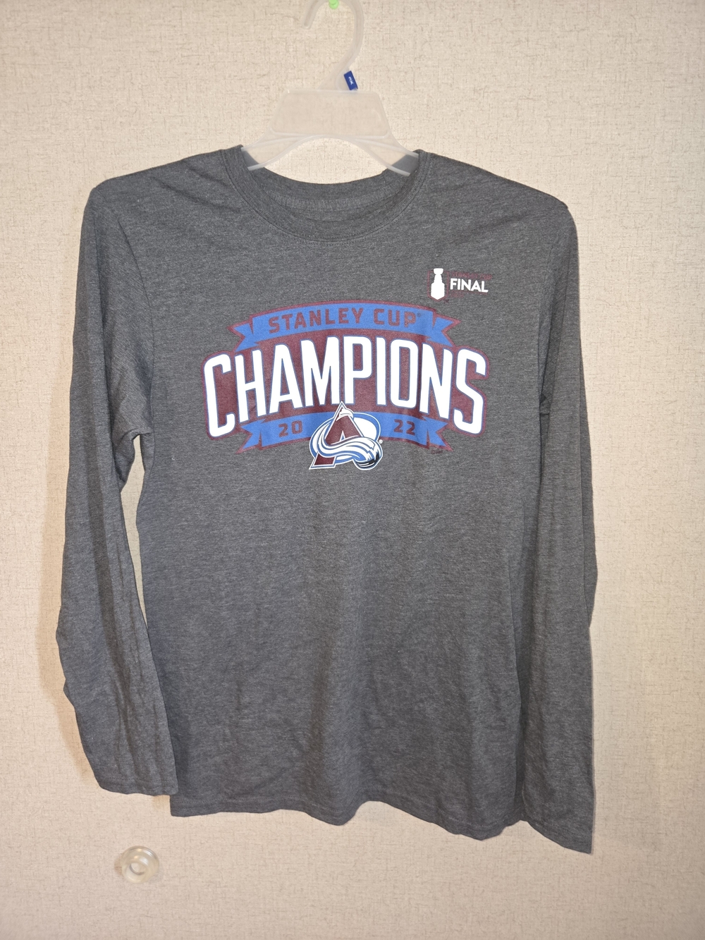 2022 Stanley Cup Champions Gray Long Sleeve Shirt Size Medium